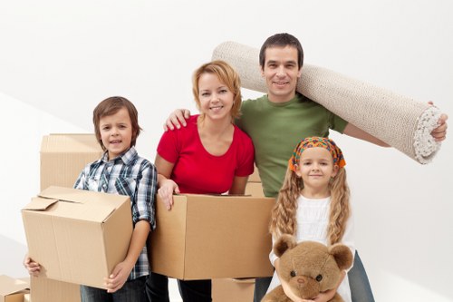 Careful unpacking support in a Chelsea apartment